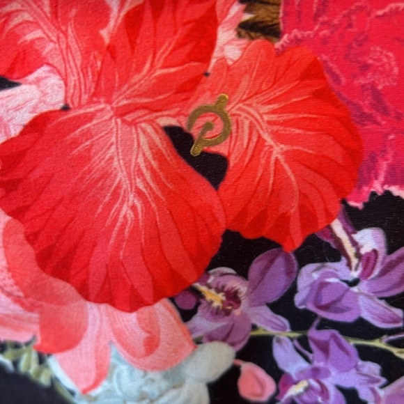 Peloton Cadence Legging Asian Heritage Month Limited Edition Floral-Size L - Picture 5 of 5